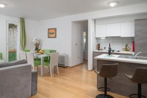 Sunny Resort apartment 121 with private beach access
