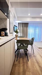 AeroGrey Residence Apartments