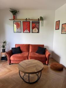 Okrzei Orange Loft