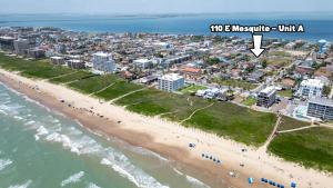 New 3BR Townhome, Heated Pool, Beach Steps SPI apts
