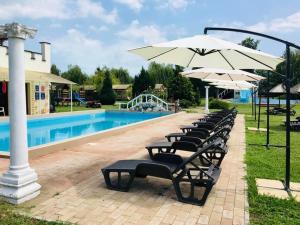 Robin Apartman