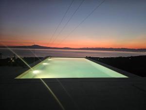 Alos Suites