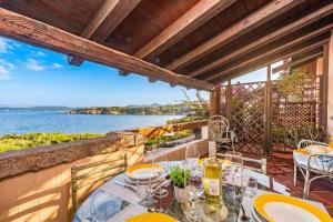 Punta Volpe Home With Pool - Happy Rentals