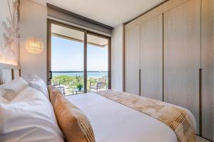 Acogedor Apartamento con Balcón y Vista