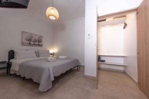 Angies House Volos