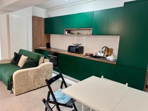 Mamaia Beach LuxyMar 1 Apartment