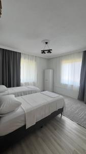 Detached Duplex for Daily, Weekly, Monthly Rental