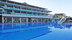Ceti̇n Presti̇ge Resort