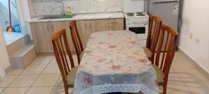 Xhaferaj Apartment 30 m vom Strand