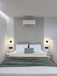 EROS & PATHOS Suites