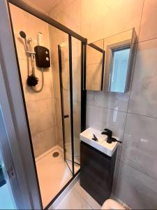 Modern Studio Apartment for 2 Near Brixton, Clapham andCentral London