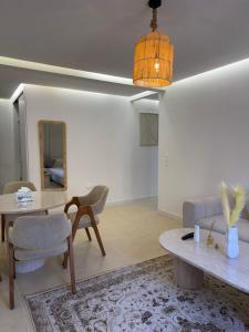 Cozy apartment close to everything
