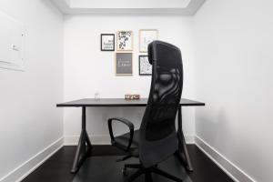 Stylish Condo Downtown UofT Ryerson