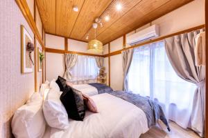MON Kishisato momo - Vacation STAY 16020
