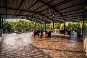 The Black Bear House 2 - Playa San Diego