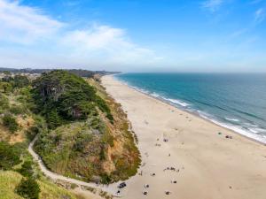 Seascape Ocean View Condo