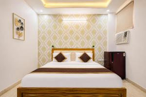 Hotel Maharaja Suites - 1 Minute From Medanta - The Medicity Best Hospital in Gurugram