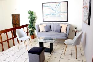 Casa Fontana - 3BR Home with Terrace & Free Parking