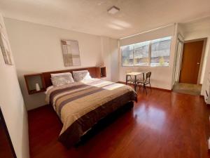 Studio with private terrace La Pradera Metro