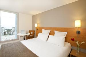 Appart'hotels Sejours & Affaires Nantes Ducs De Bretagne : photos des chambres