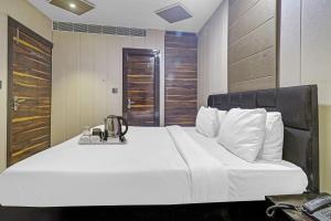 Hotel O Bhavya Residency