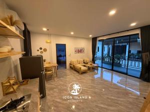 Icon Island Villas Sweet Fig