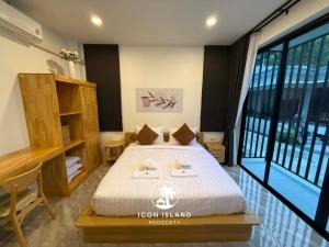 Icon Island Villas Sweet Fig