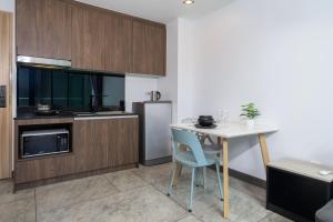 Duplex Loft 5 Pools and Gym near Nai Harn Beach- UTL B119