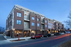 Stylish Boho Courtyard Loft with King Beds in 12S at 1 of 7 Themed Lofts at Cowrite, Find Coffee and Tacos Downstairs, Complimentary Spin Class, Walk to Shopping in 12 South, 10 Minutes to Broadway, Parking, 24 Hr Hospitality
