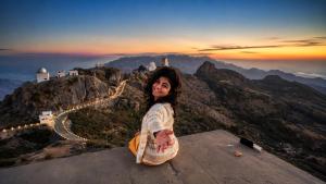 Guru Shikhar Heights - Highest Hotel in Mount Abu 5700 feet