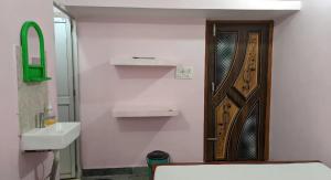 Ganga Bhagirath Hotel Couple friendly