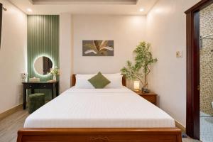 Cactusland Hotel Tan Binh Near T3 Station