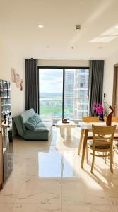 Strong Wi-Fi for work, great for sleep - DHome in Vinhomes Grand Park, Hồ Chí Minh City