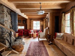 Golden Tatra Chalet - Fireplace, Sauna & Garden
