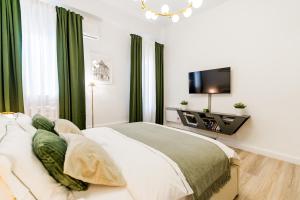NEW High Ceilings Apartments - Cozy Studio - Athenee Palace -invoice at request
