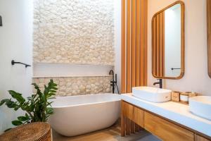 Heart of Bingin, 2BR Private Villa Nami