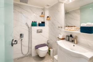 Velvetwood Studio, Cozy Stay near Metro & Free Parking