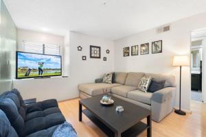 Sunny Scottsdale 1BR