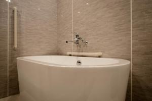 Machiya Izumi Goyo Modern Japanese-style townhouse