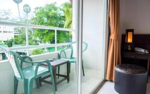 The Nice Patong Hotel