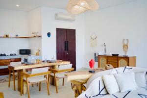 Villa Mercure. Private villa. 2 en-suite bedrooms.