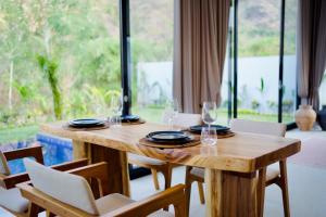 Villa Bacchanalia - 2 bedrooms-Pool-Garden-Rooftop