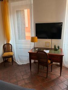 The Yellow Nest Apartment Suite in Trastevere