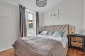 Roselle Premium Apartment AC&Terrace Nowa Praga