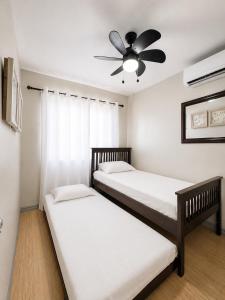 Cozy 2BR Condo Near Sm Ecoland Free WIFI