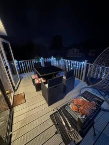 Static Caravan 2 Bed Sleeps 6 Dog Friendly