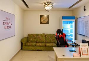 Cahaya Midah Hotel (BilikXpert)