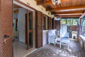 Pathos Retreat Pool and Garden