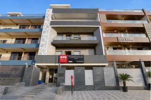 Super Townhouse Jagannath Temple Noida Formerly Moonlit