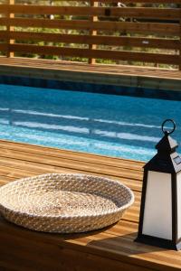 Moments in Nature Vineyard Bungalows Pool & Jacuzzi